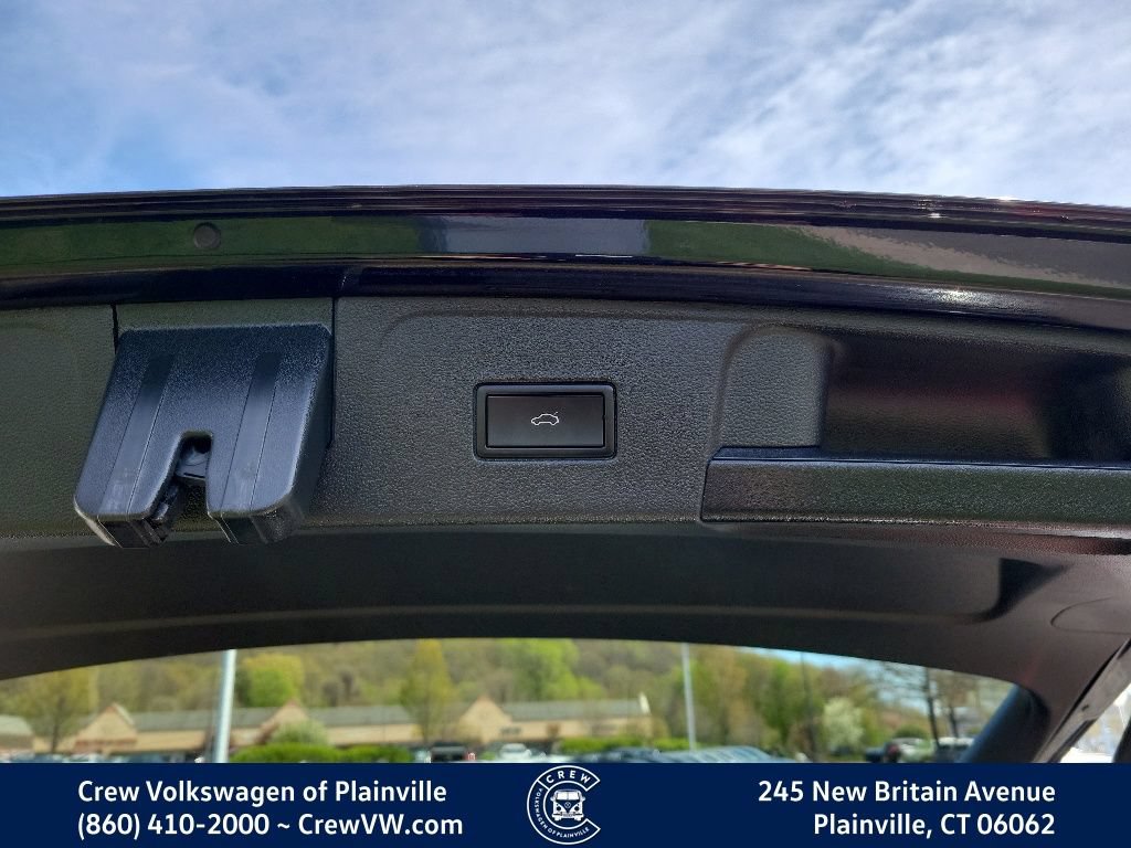 Certified 2022 Volkswagen Atlas SE w/ Panoramic Sunroof Package AWD/4WD image 61