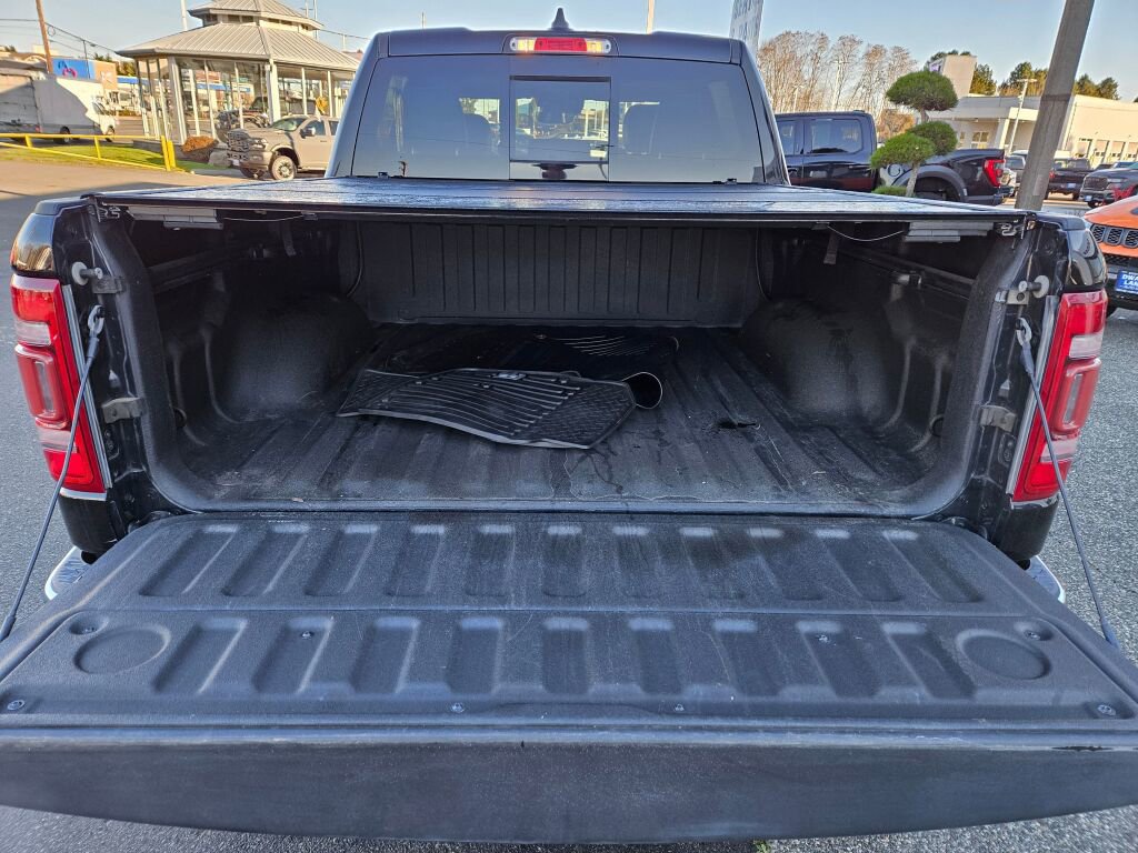 Used 2019 RAM 1500 Laramie image 13