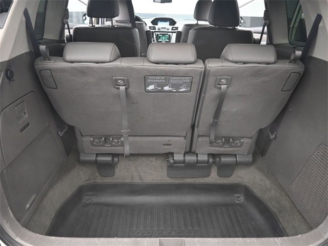 Used 2016 Honda Odyssey Touring Elite image 35