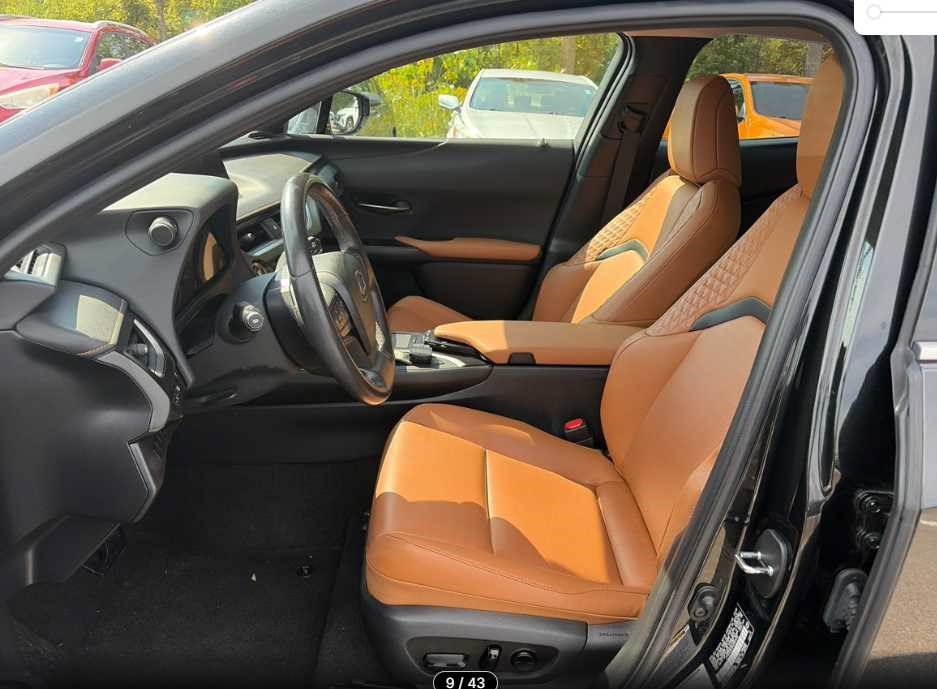 Used 2022 Lexus UX 200 w/ Accessory Package (Z2) FWD image 7