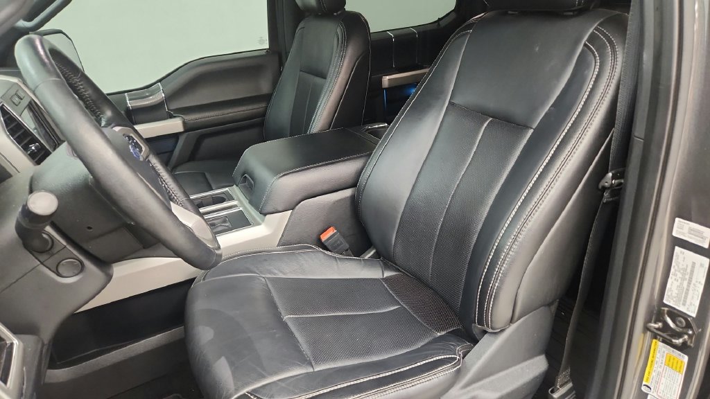 Used 2019 Ford F150 Lariat w/ Equipment Group 502A Luxury AWD/4WD image 14