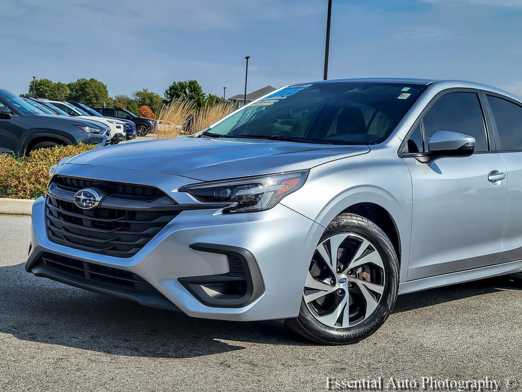 Certified 2025 Subaru Legacy Premium AWD/4WD image 2