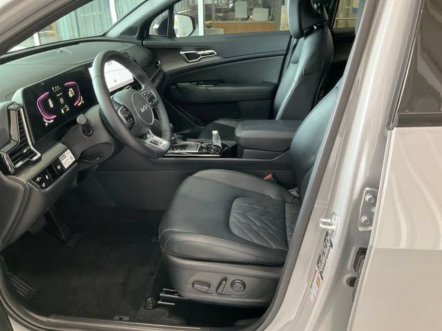 Used 2025 Kia Sportage X-Line w/ Premium Package AWD/4WD image 4