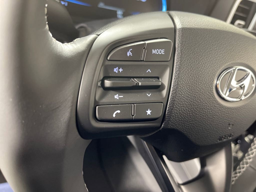 New 2026 Hyundai Venue SEL FWD image 24