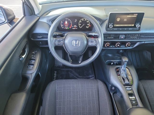 Used 2023 Honda HR-V LX image 7