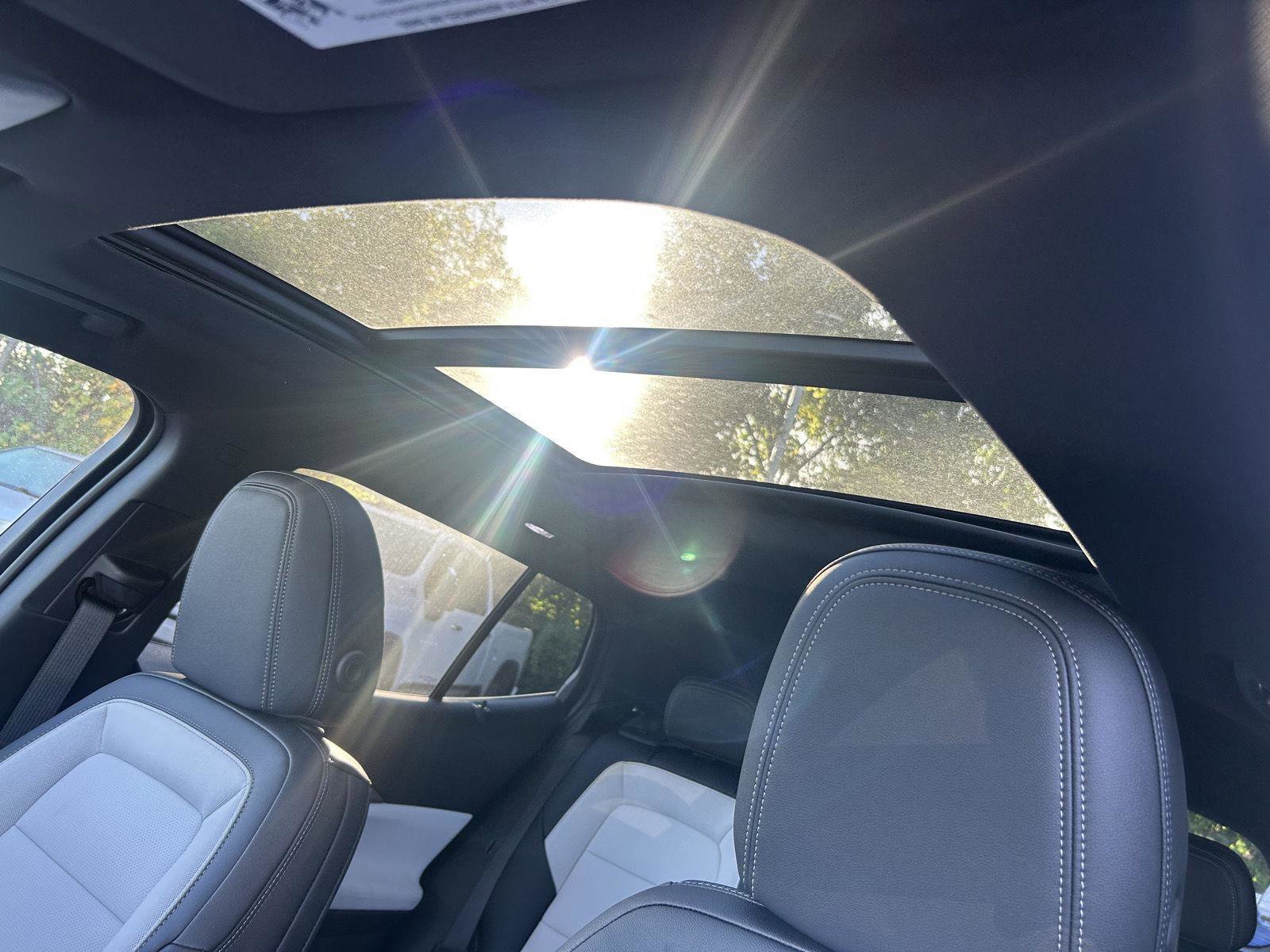 New 2026 Chevrolet Equinox EV LT image 11