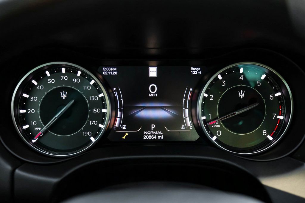 Used 2023 Maserati Ghibli Modena RWD image 18