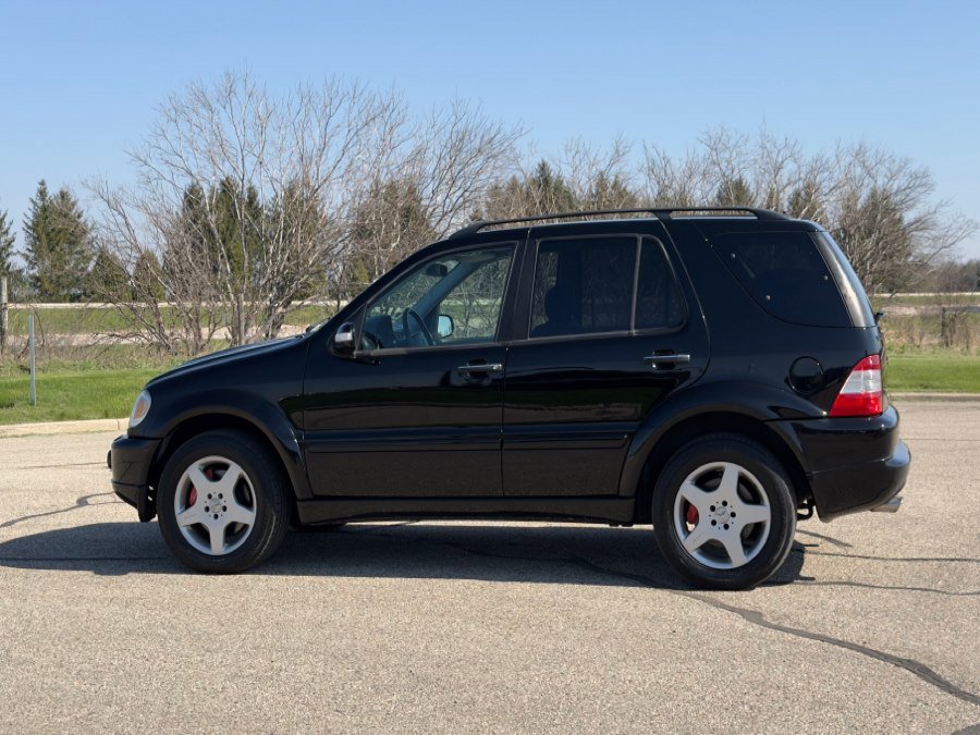 Used 2003 Mercedes-Benz ML 55 AMG 4MATIC image 3