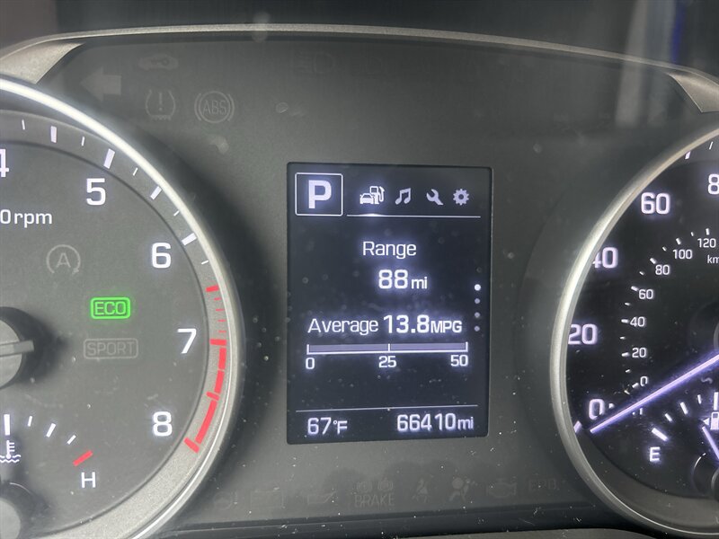 Used 2017 Hyundai Elantra ECO w/ Cargo Package FWD image 13
