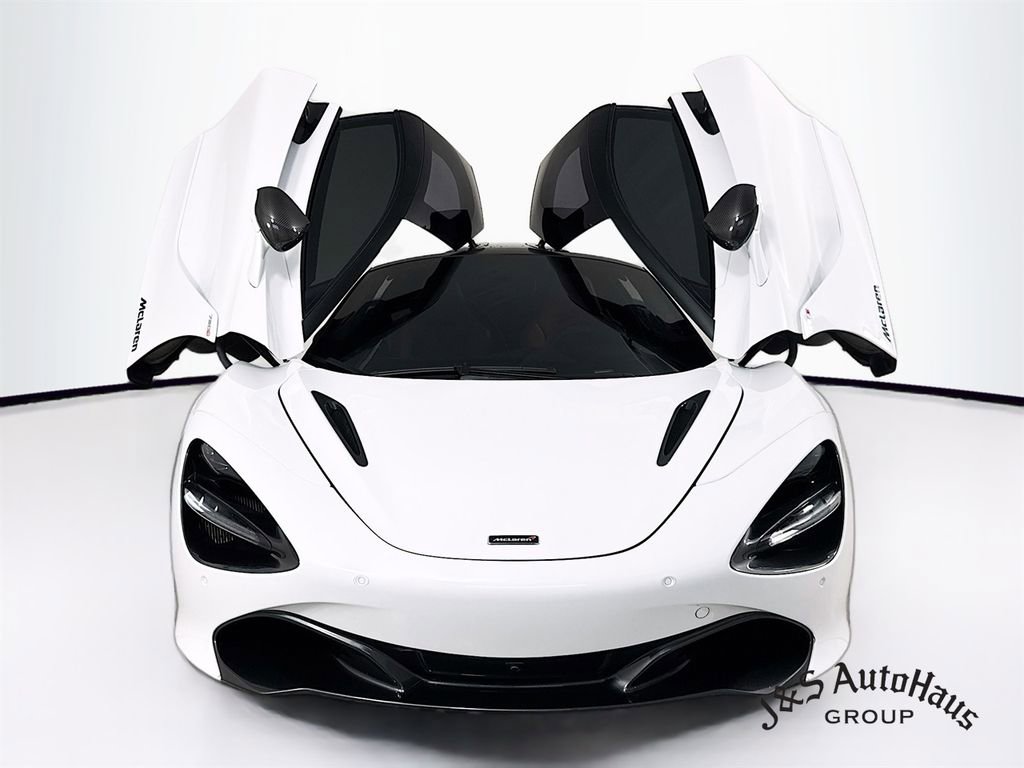 Used 2018 McLaren 720S image 2