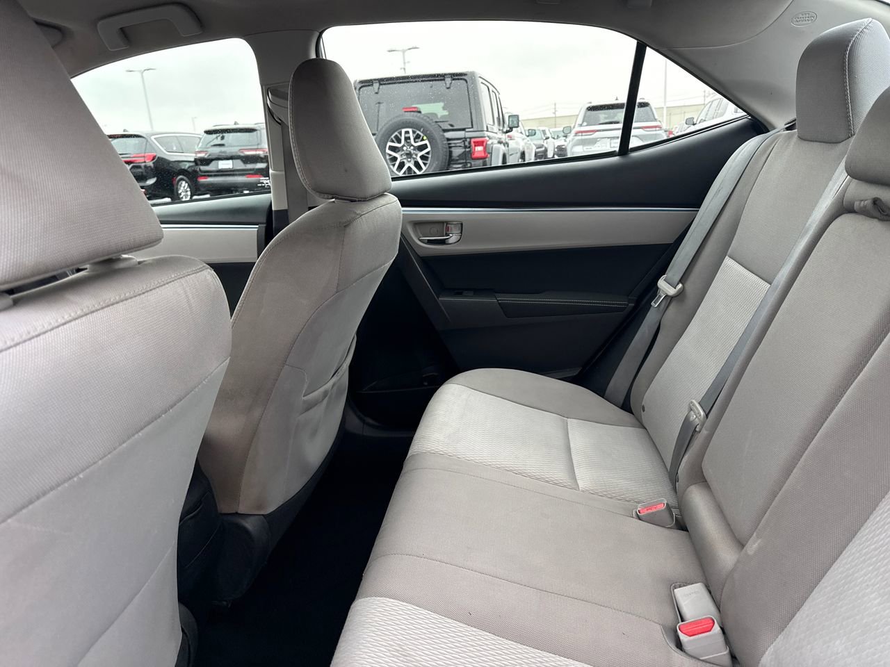 Used 2016 Toyota Corolla LE image 14