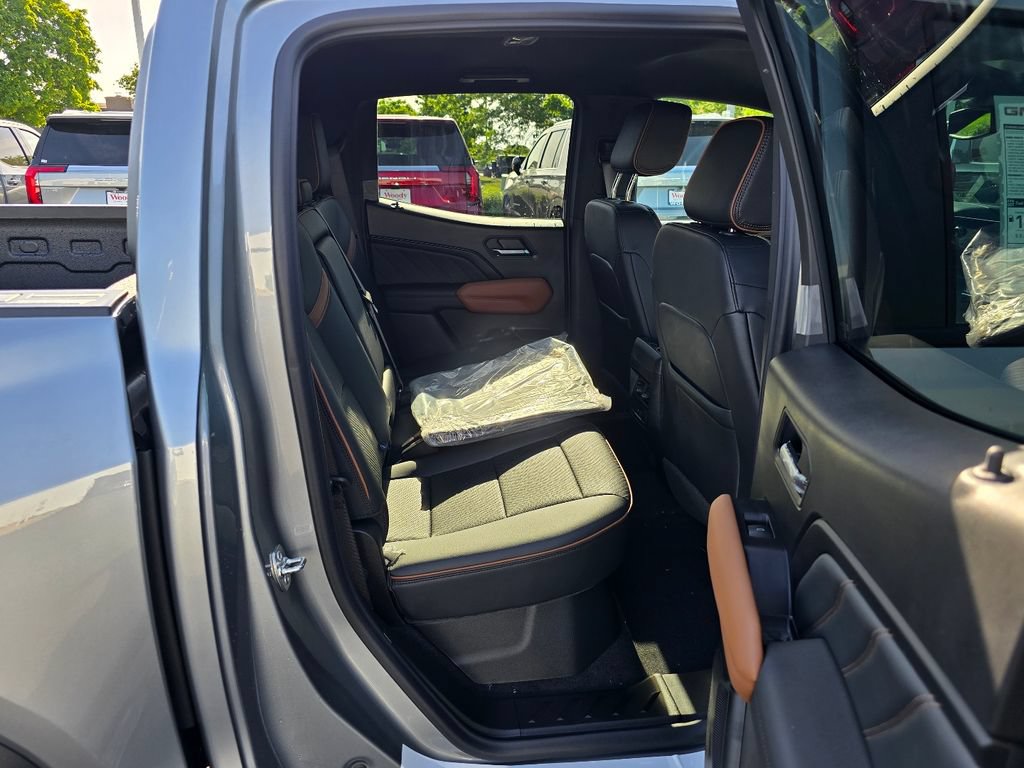 New 2026 GMC Canyon AT4 w/ AT4 Premium Package AWD/4WD image 24