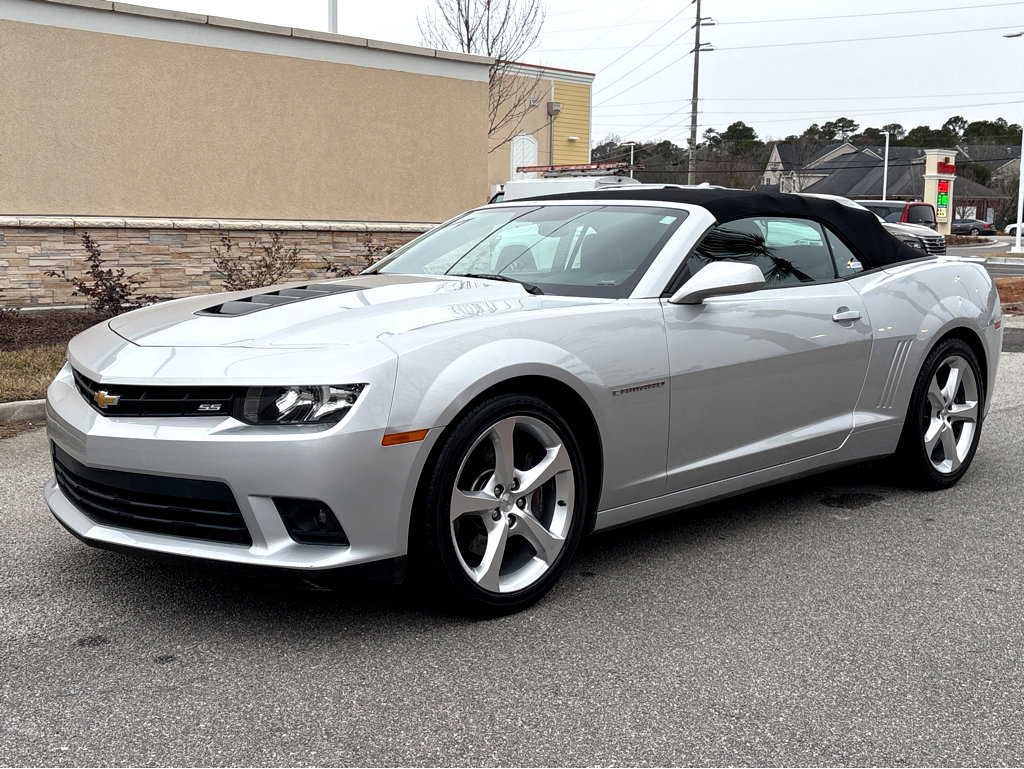 Used 2015 Chevrolet Camaro SS image 3
