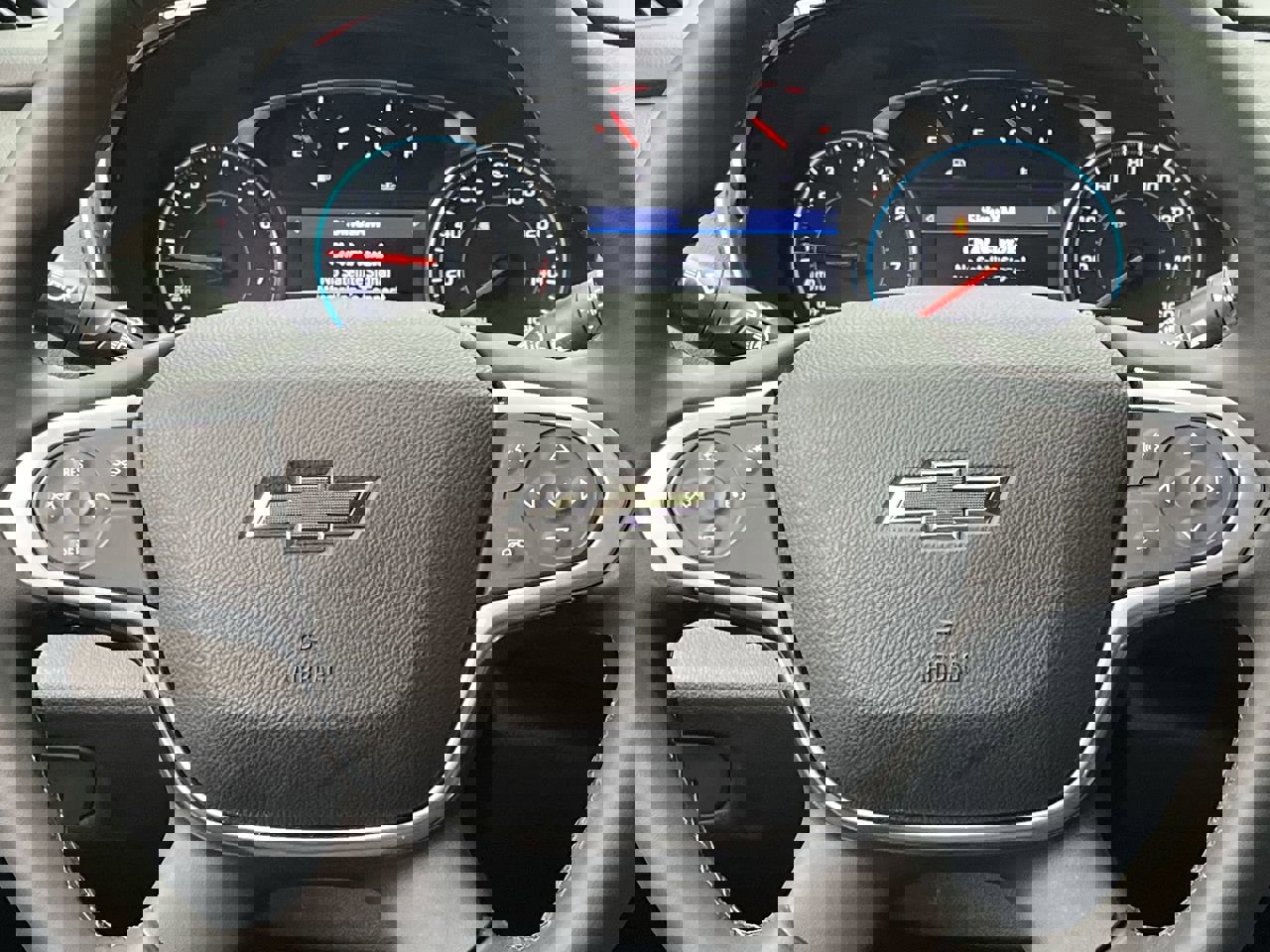 Certified 2023 Chevrolet Traverse LT w/ Midnight/Sport Edition image 15