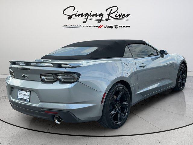 Used 2024 Chevrolet Camaro LT w/ Technology Package RWD image 7