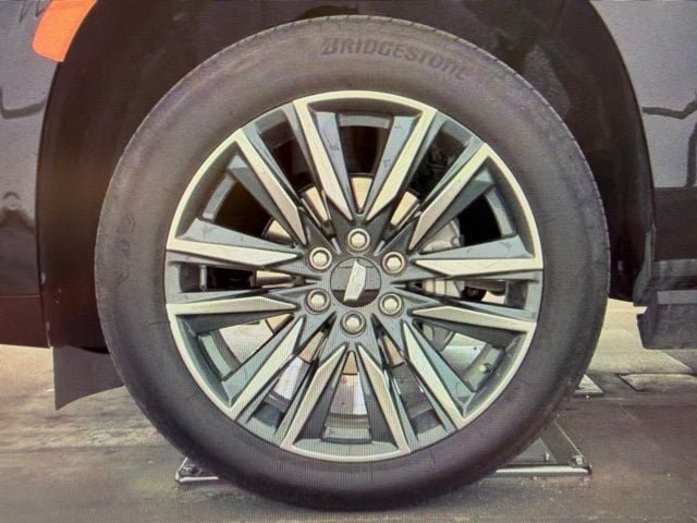 Used 2024 Cadillac Escalade Sport w/ Touring Package AWD/4WD image 8