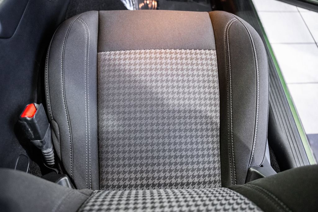 Certified 2023 Dodge Challenger SXT image 35