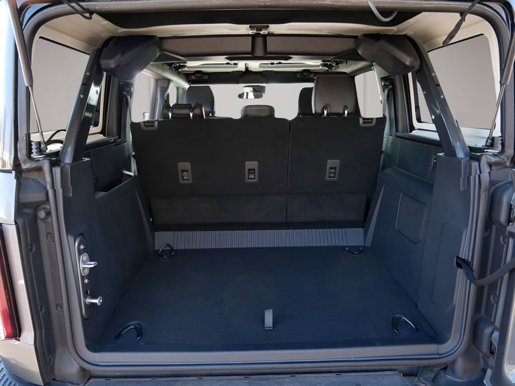 Used 2024 Ford Bronco Badlands image 12