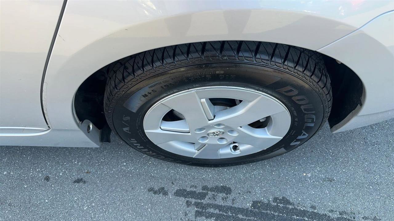 Used 2010 Toyota Prius Two FWD image 20