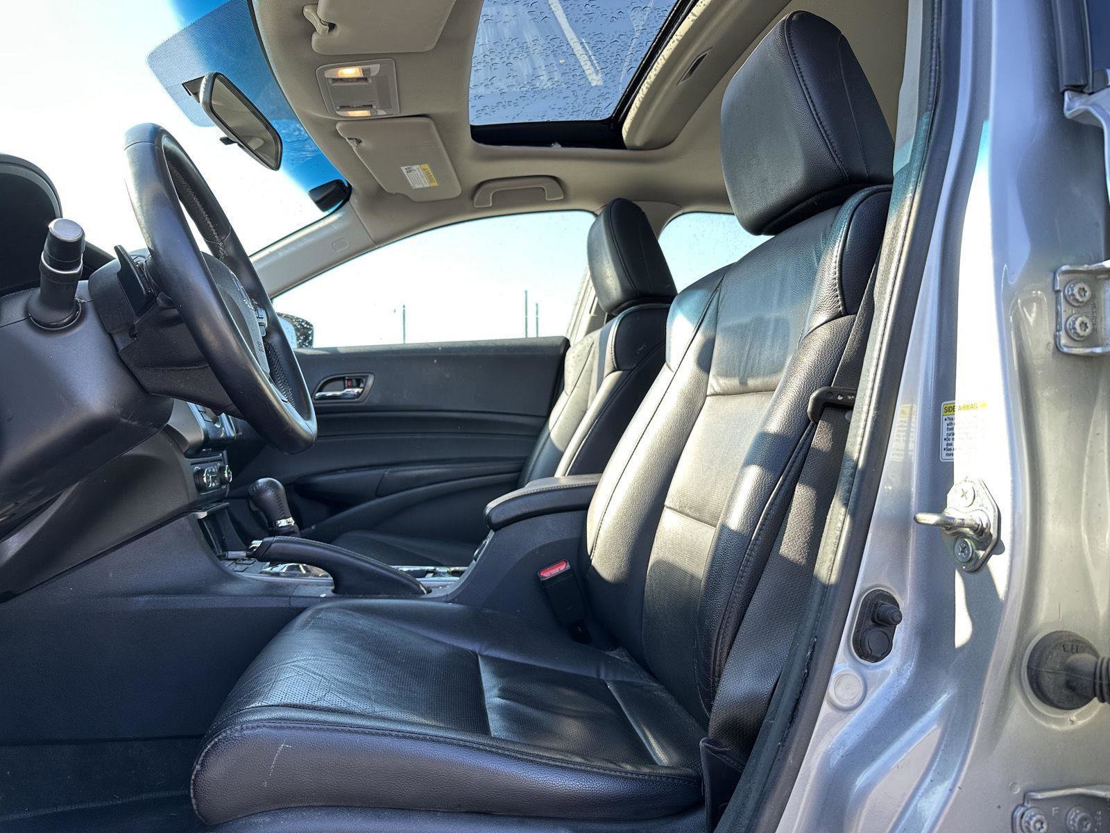 Used 2015 Acura ILX FWD image 11