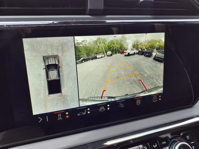 Used 2024 GMC Sierra 2500 AT4X image 36