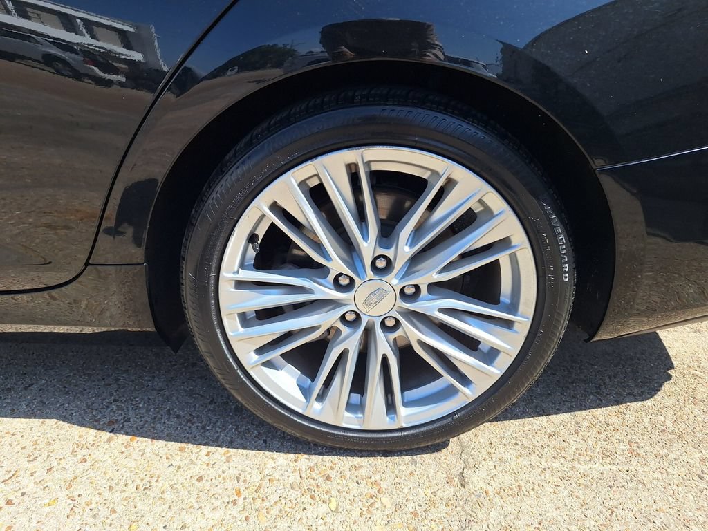 Used 2021 Cadillac CT4 Premium Luxury RWD image 25