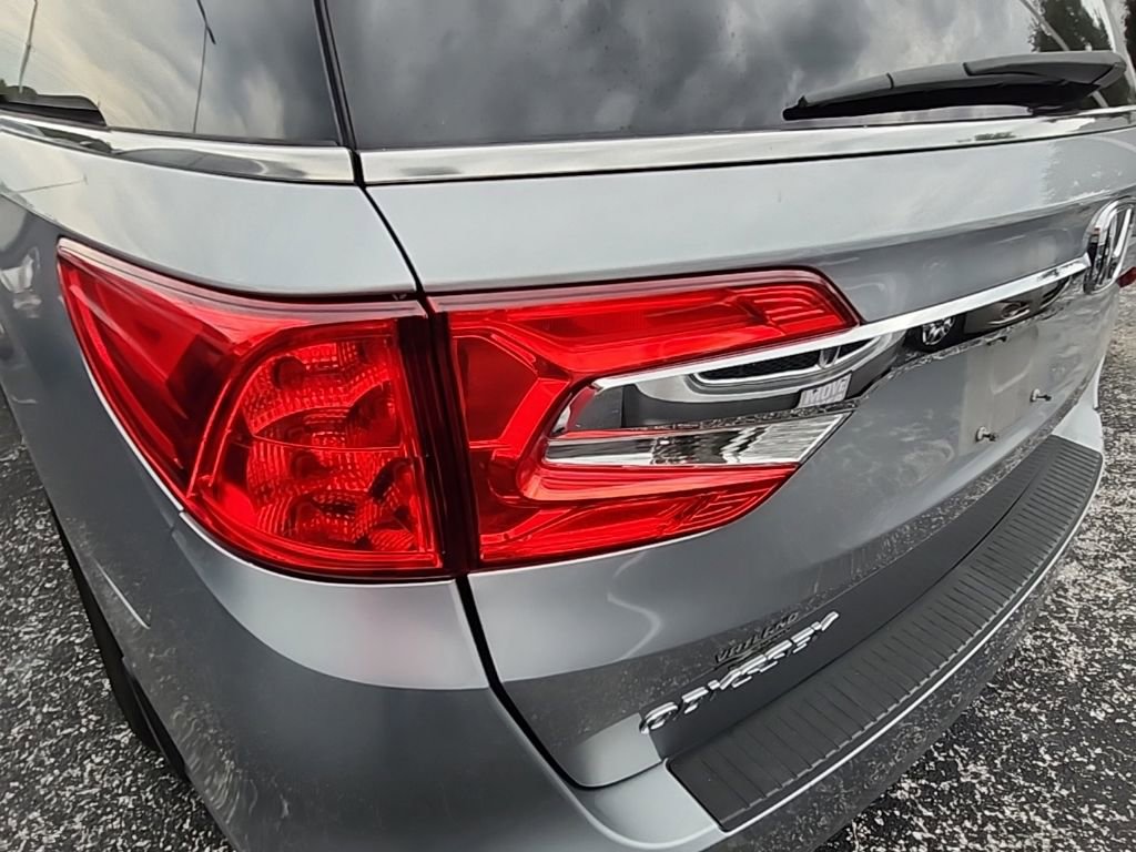 Used 2019 Honda Odyssey EX-L image 10