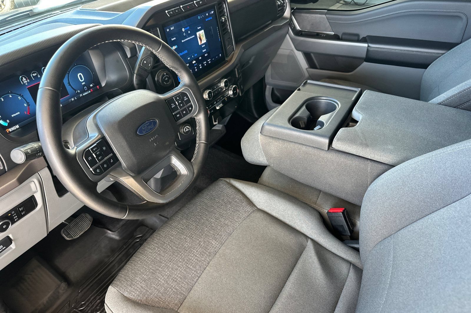 Used 2024 Ford F150 XLT RWD image 10