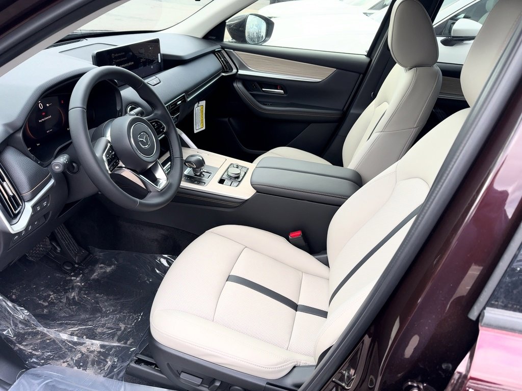 New 2026 MAZDA CX-90 3.3 Turbo w/ Premium Sport Pkg image 9