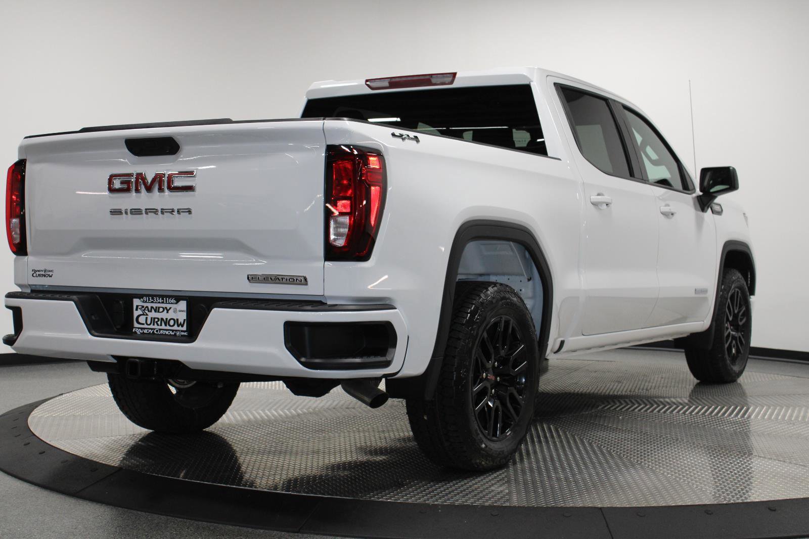 New 2026 GMC Sierra 1500 Elevation image 14