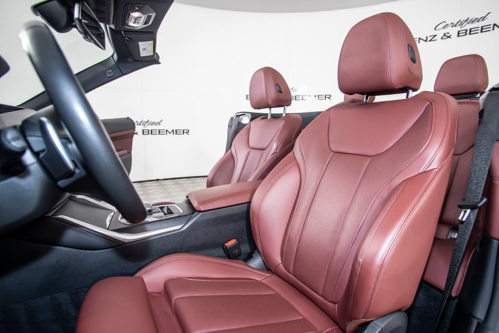 Used 2022 BMW M440i Convertible RWD image 15