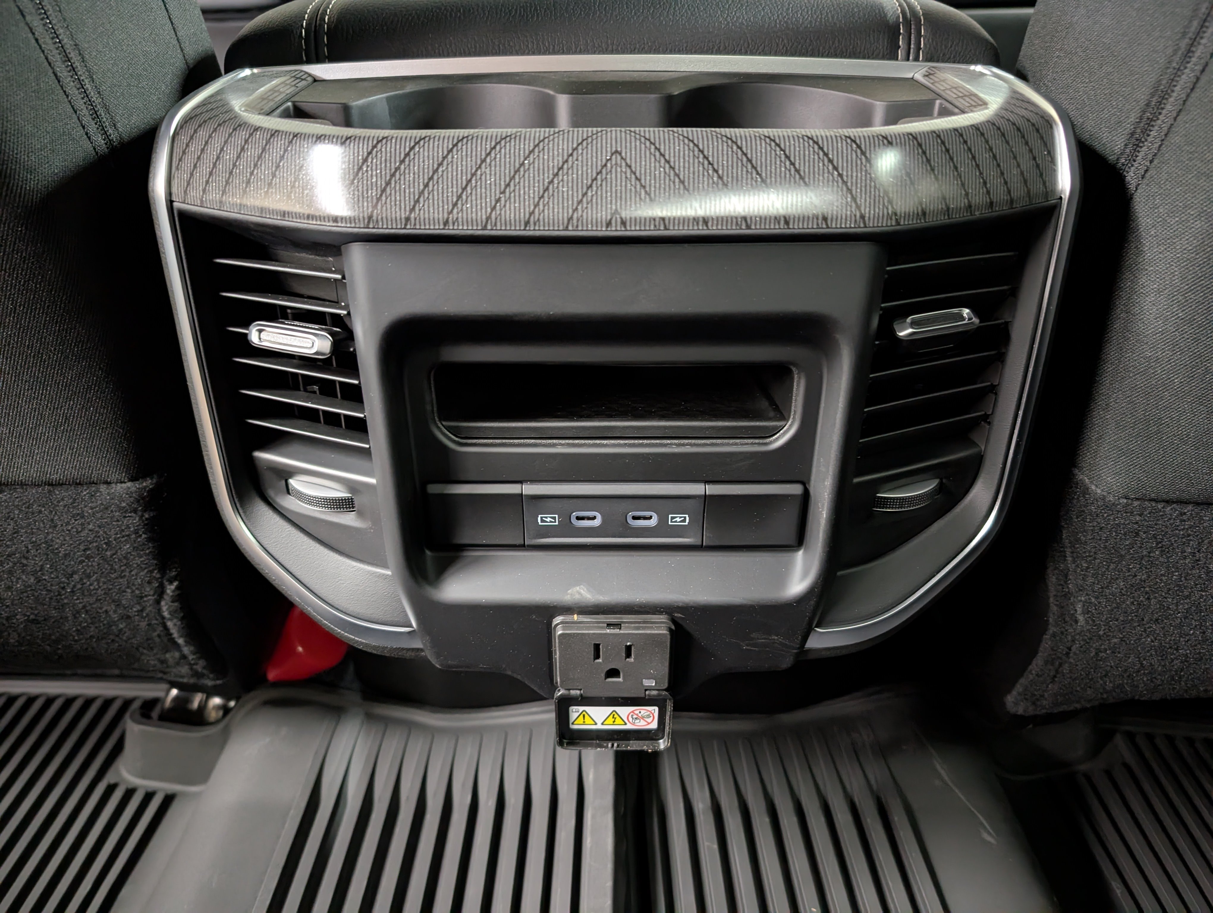 New 2026 RAM 2500 Big Horn AWD/4WD image 17