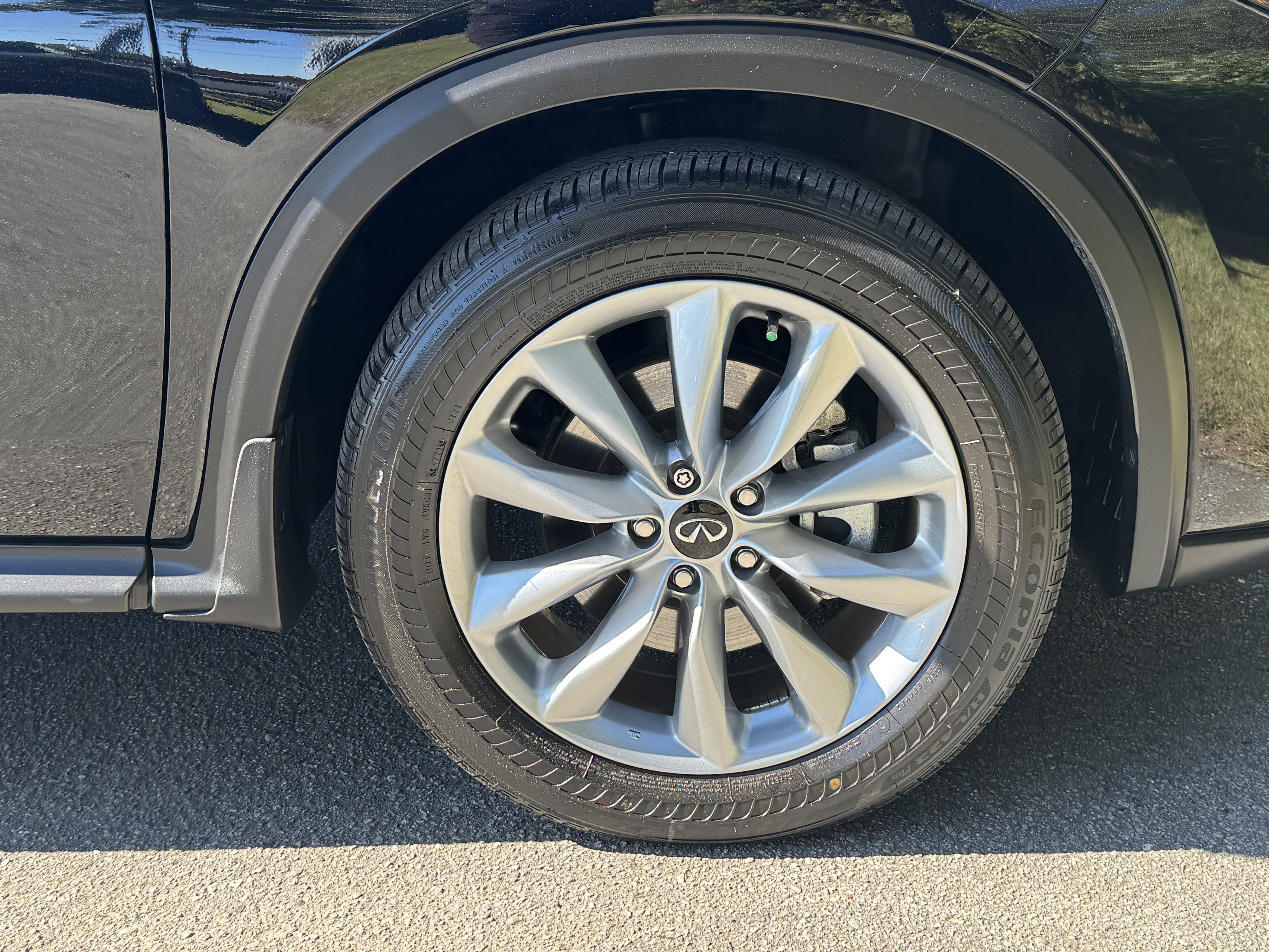 Used 2022 INFINITI QX50 Luxe w/ Cargo Package image 32