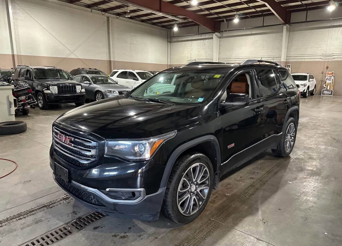 Used 2018 GMC Acadia SLT w/ LPO, Protection Package image 8