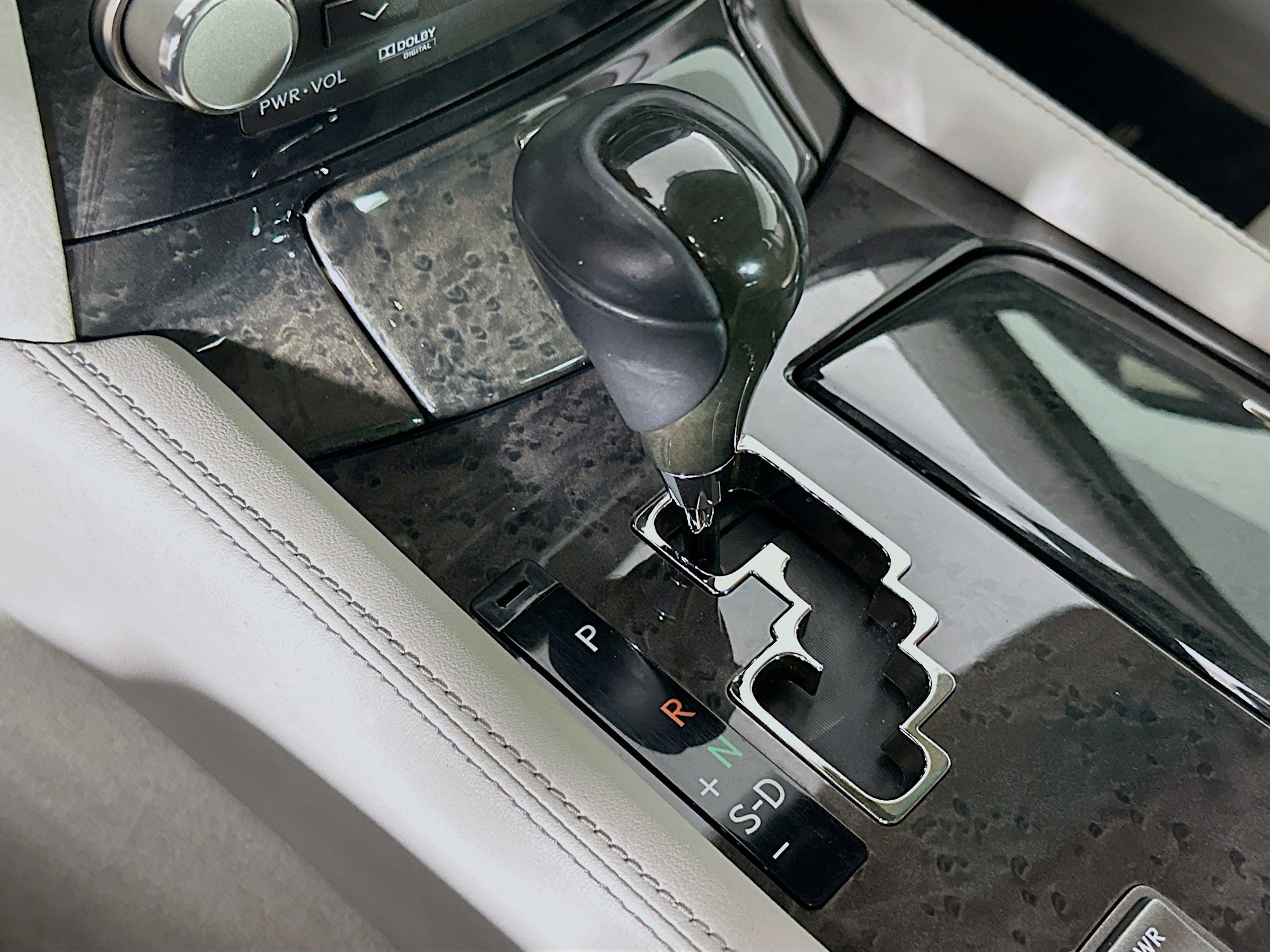 Used 2011 Lexus LS 460 image 24