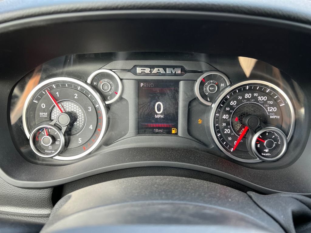 New 2025 RAM 2500 Big Horn image 18