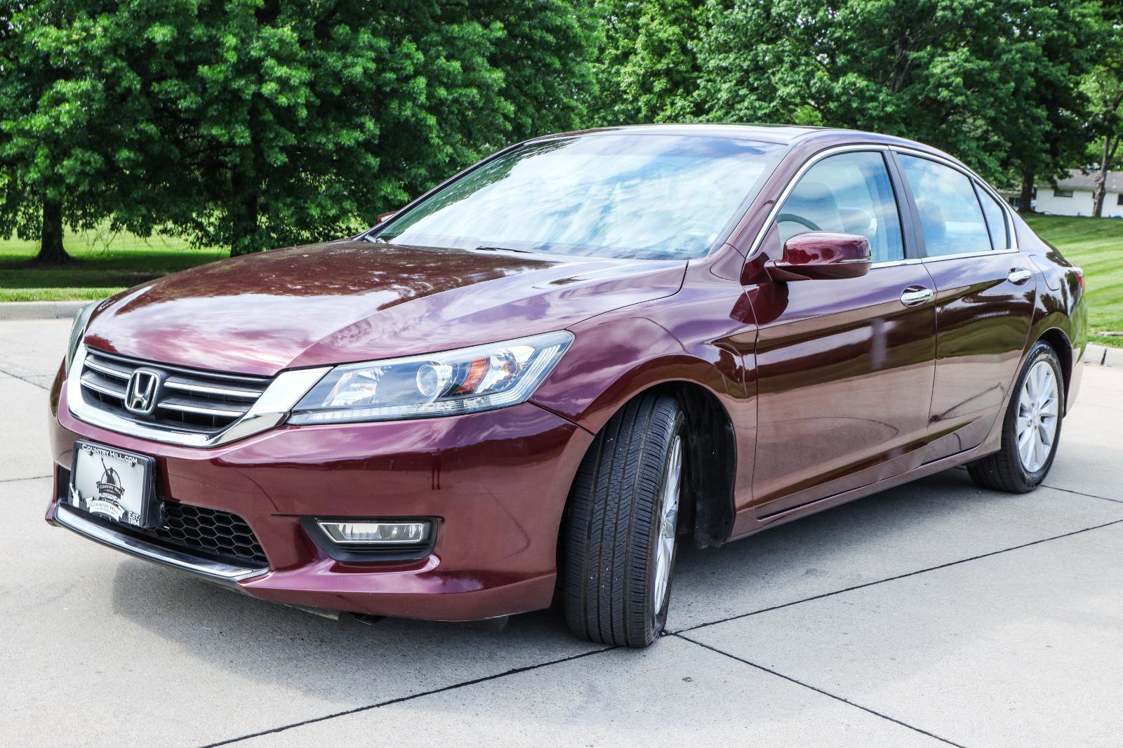 Used 2013 Honda Accord EX image 3