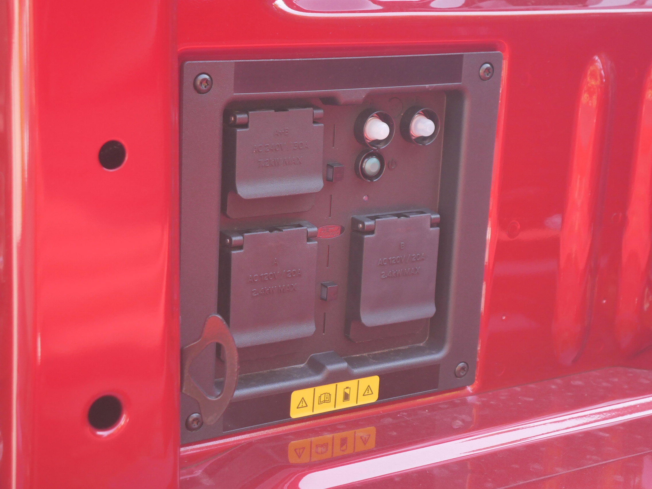 New 2025 Ford F150 Lightning Flash image 28