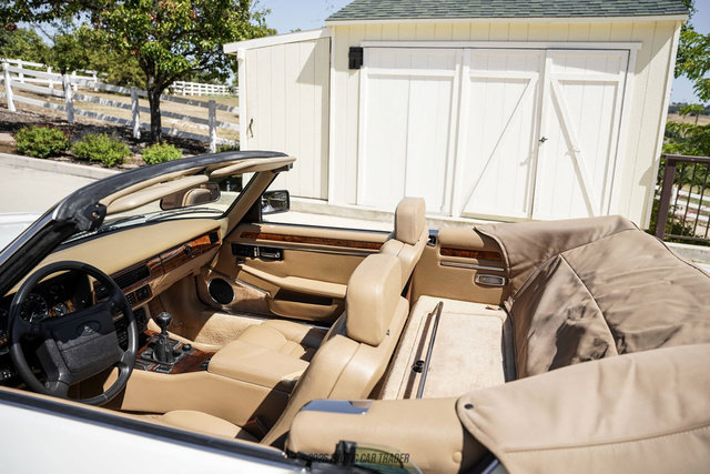 Used 1993 Jaguar XJS 4.0 Convertible RWD image 63