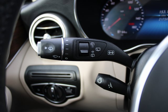 Used 2022 Mercedes-Benz GLC 300 4MATIC image 18