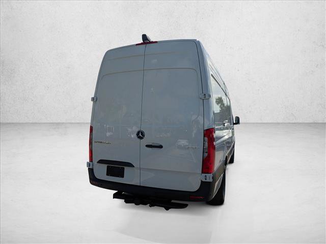 New 2026 Mercedes-Benz Sprinter 2500 video 2