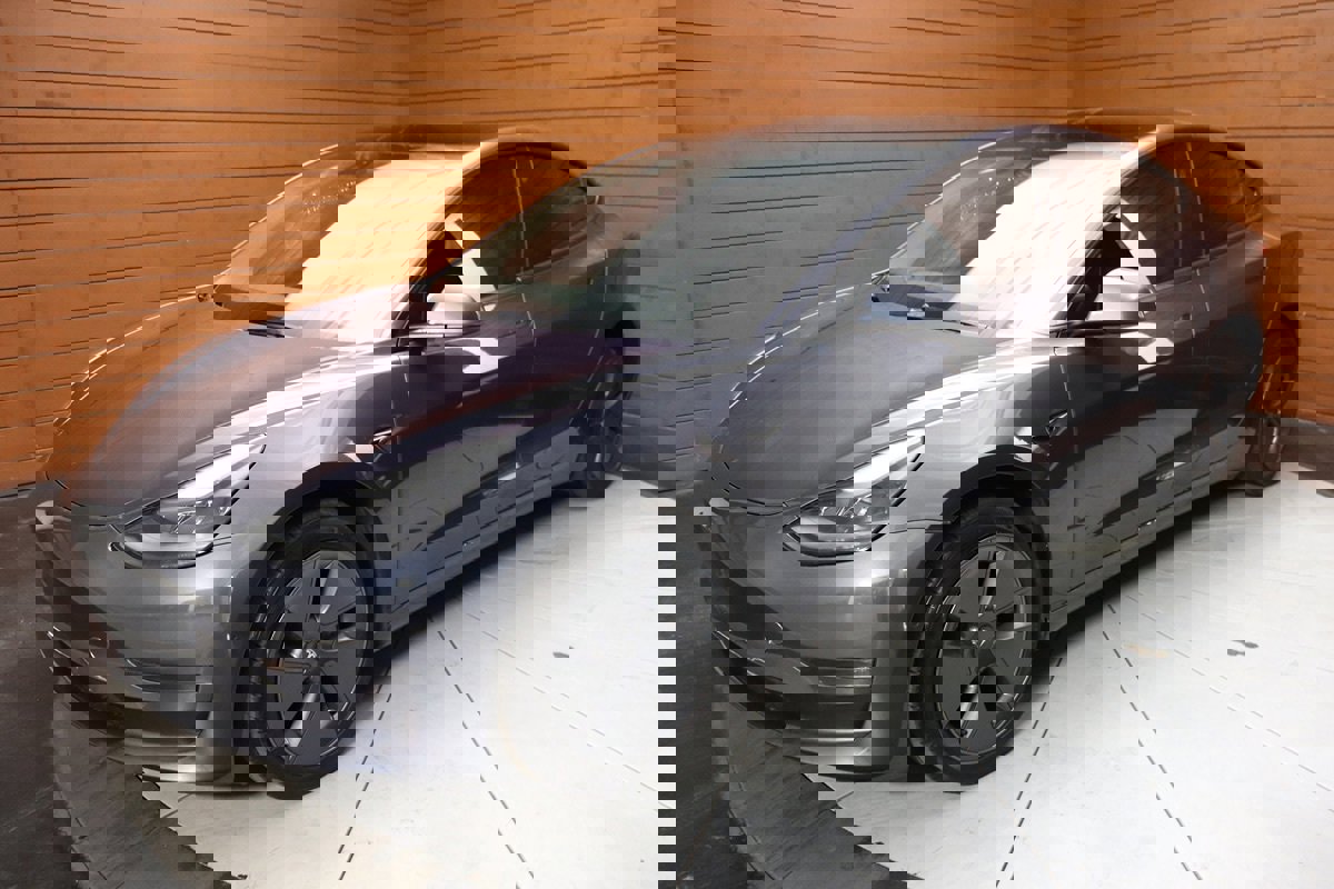 Used 2022 Tesla Model 3 Long Range image 7