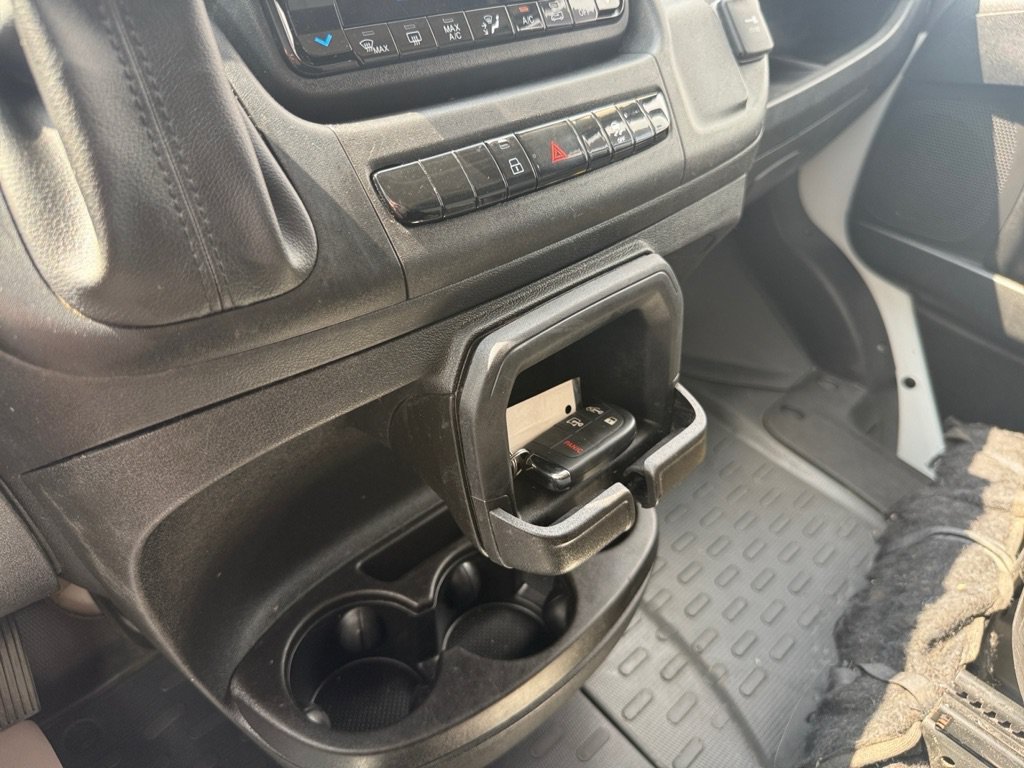 Used 2025 RAM ProMaster 2500 w/ Convenience Group FWD image 19