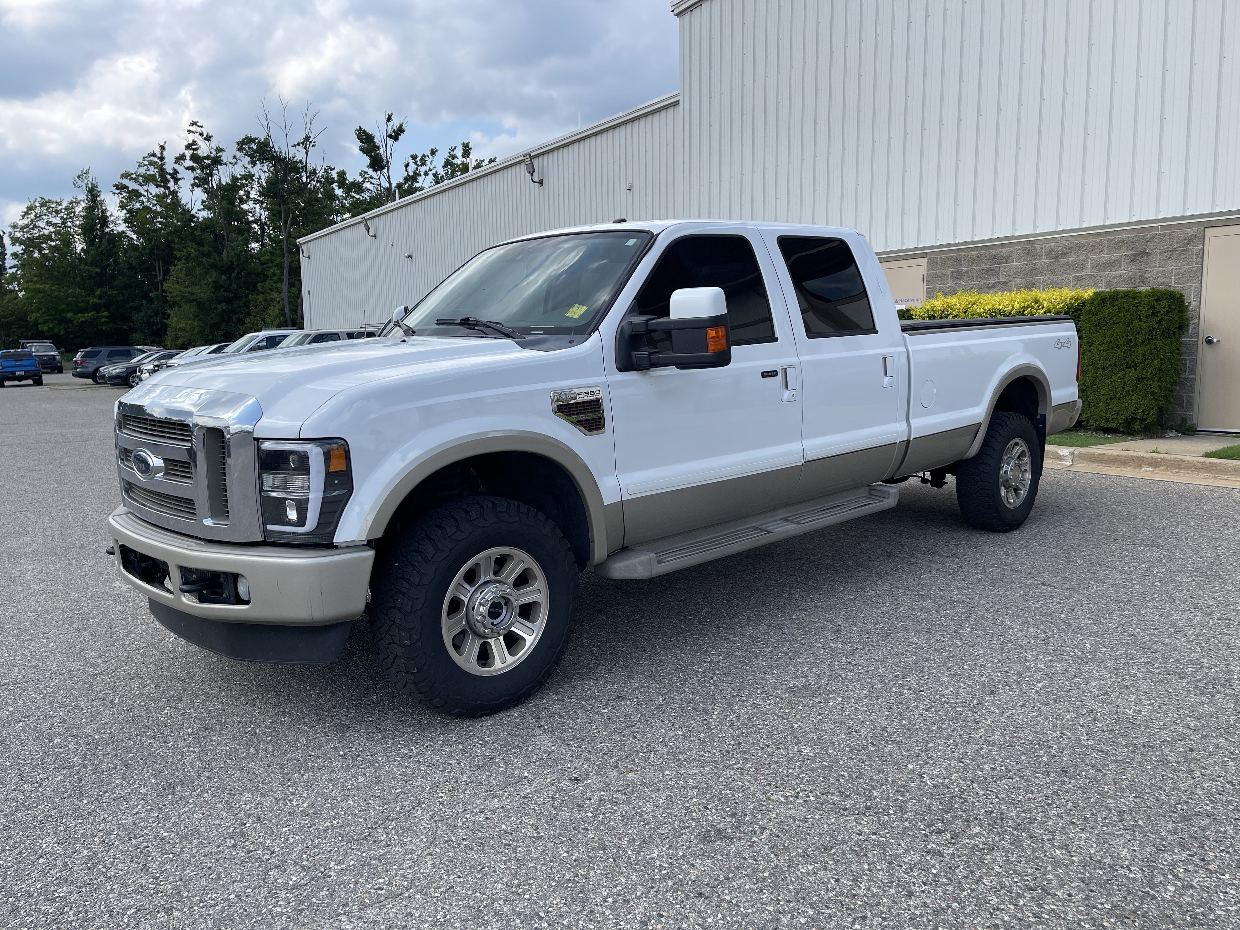 Used 2010 Ford F350 Cabela's AWD/4WD image 8