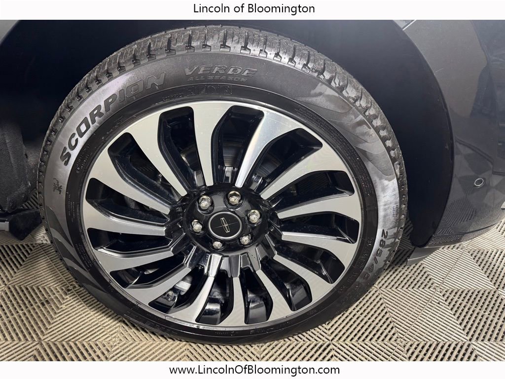 Certified 2022 Lincoln Navigator L Black Label image 13