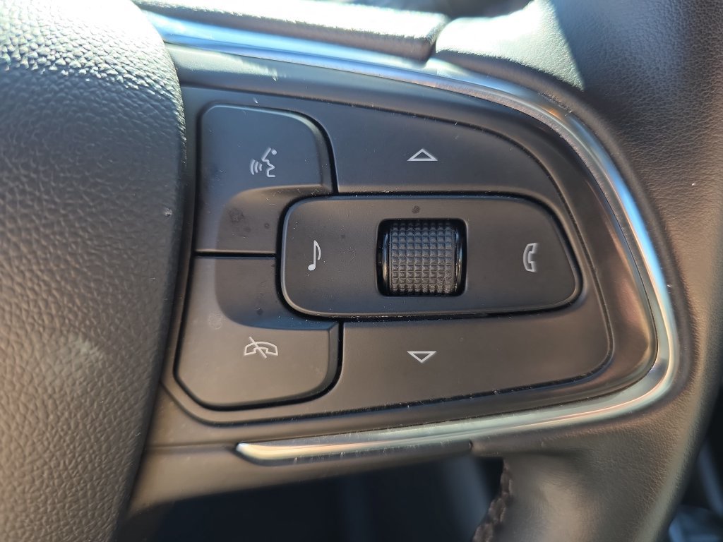 Certified 2024 Buick Envista Sport Touring w/ Convenience I Package FWD image 19