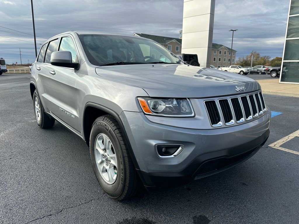 Used 2014 Jeep Grand Cherokee Laredo image 2
