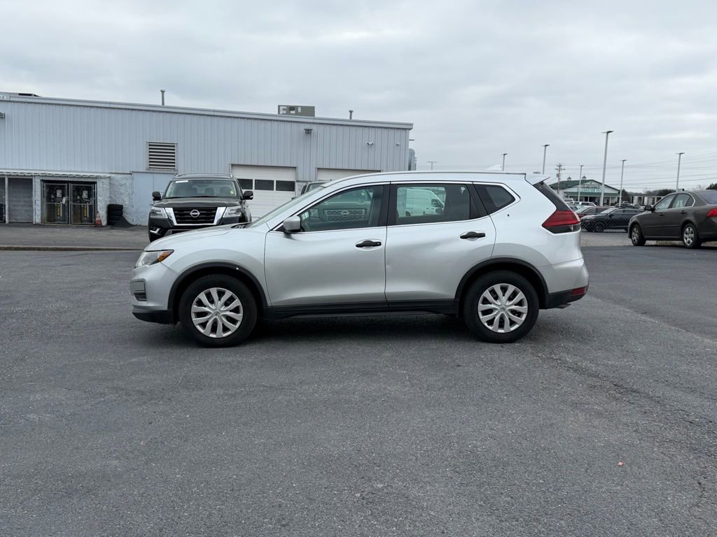 Used 2020 Nissan Rogue S image 10