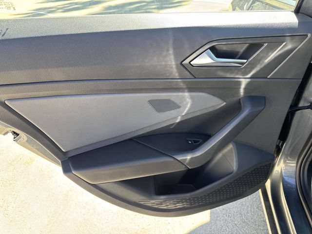 New 2026 Volkswagen Jetta SE FWD image 11