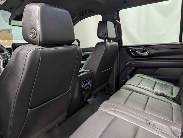 Certified 2023 Chevrolet Suburban LT AWD/4WD image 12